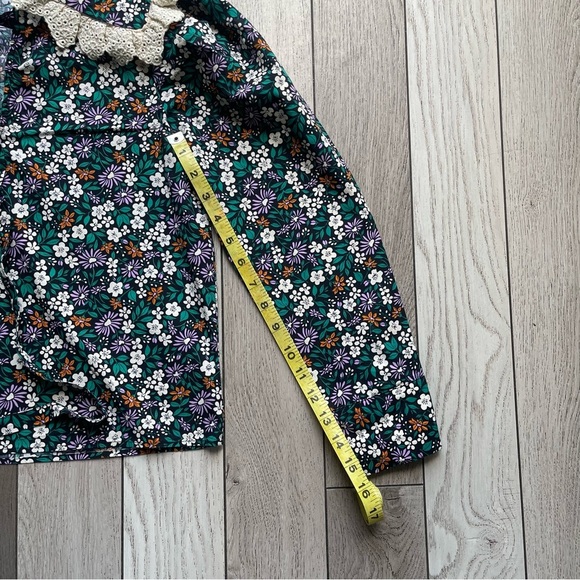 Zara Floral Blouse with Ruffled Collar - Picture 8 of 10